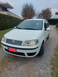 Mozzo. fiat punto 2007 .€ 1.500 trattabili 