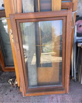 Finestre in legno varie misure