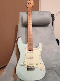 chitarra elettrica R66 mod stratocaster 