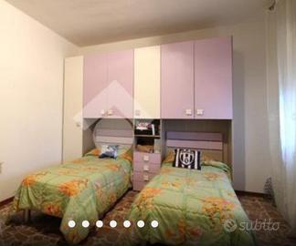 Armadio a ponte, armadio ad angolo e letti