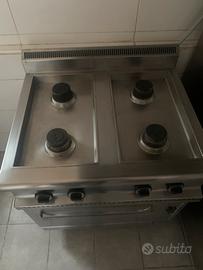 Piano cottura, 4 fuochi Professionale
