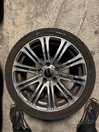 Cerchi in lega da 18 + gomme estive