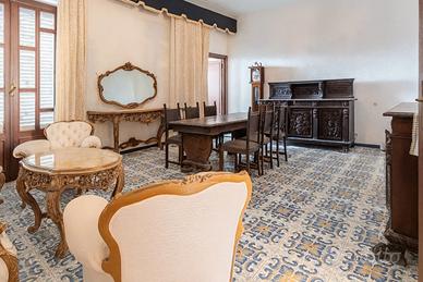 Villa con vista mare a Lido Marausa