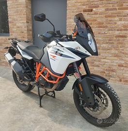 KTM 1090 R