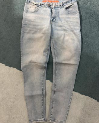 jeans denim chiari