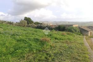 TER. RESIDENZIALE A VALDERICE