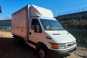 Iveco Daily 35C13V 2.8 TDI PL-TA-RG Furgone CON SP