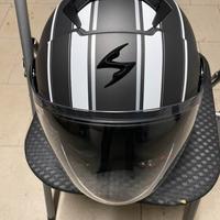 Casco jet