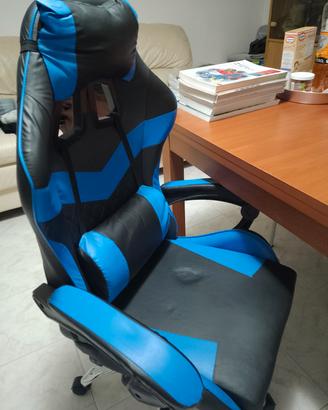 Sedia gaming nera e blu