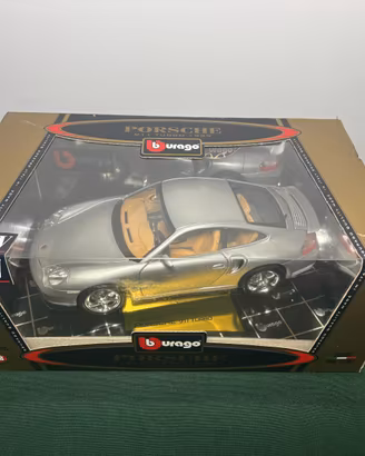 Porsche 911 Carrera (1999) Bburago 1:18 Gold Colle