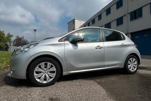 Peugeot 208 allestimento actve 1.2 puretech