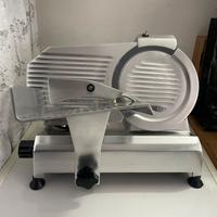 Affettatrice professionale lama 22