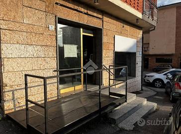 NEGOZIO A LUMEZZANE