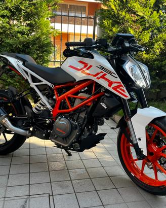 KTM duke 390