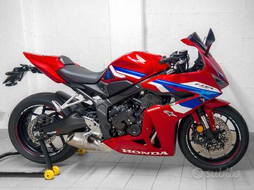 Honda CBR 650 R e-clutch