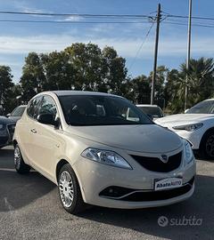 Lancia Ypsilon 1.2 69 CV Silver