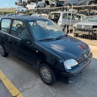RICAMBI AUTO FIAT 600 NERA 2003