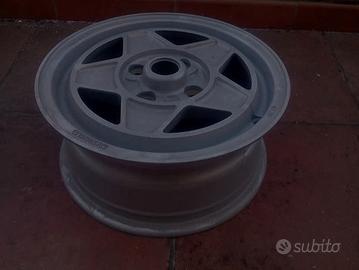 Cerchio in lega Campagnolo Alfa Romeo duetto gt