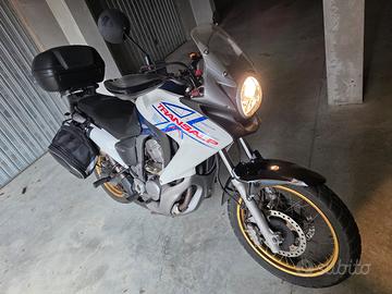 Honda Transalp 700 v