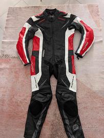 Tuta moto in pelle nuova