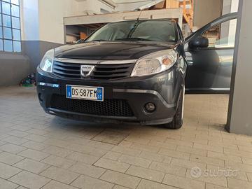 Dacia Logan Sandero 1.4 mpi