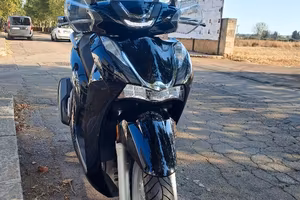 Honda SH 350 ABS 2023 KM15000 GARANZIA