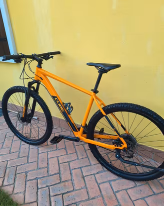 MTB Cube Attention Ruote 29" Alluminio 2024