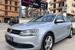Volkswagen Jetta 1.6 TDI BlueMotion Technology 201