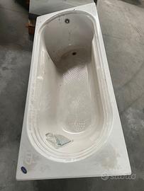 Vasca da bagno nuova