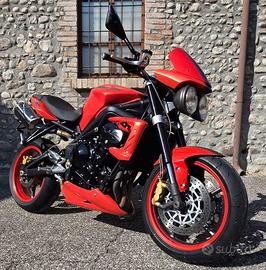 Triumph Street Triple 675 R