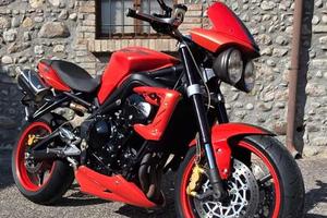 Triumph Street Triple 675 R