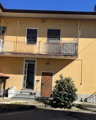 Immobile in asta di 182 m² con 4 locali e box auto