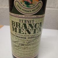 bottiglia di Fernet Branca anni 70