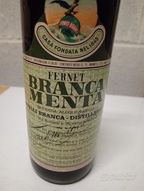 bottiglia di Fernet Branca anni 70