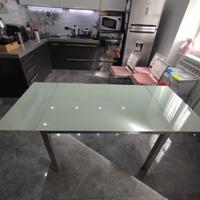 tavolo in vetro temperato 