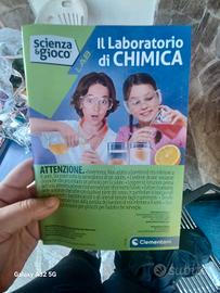 gioco laboratorio di chimica 