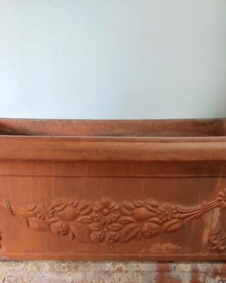 grandissimi vasi rettangolari in terracotta