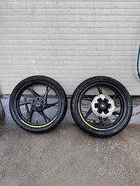 Pneumatici Keeway RKF 125