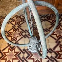 Antenna radio goniometrica navale antica MARCONI