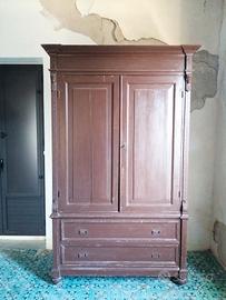 Antico armadio 