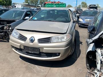Ricambi usati Renault Megane 2006 f9qe8 1.9 dci