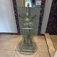 Lavabo in vetro