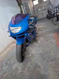 Ninja Kawasaki ZX9R ASI