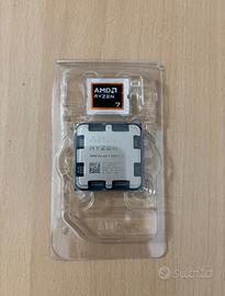 AMD Ryzen 7 7800X3D Processore (4,2 GHz, 8 Cores)