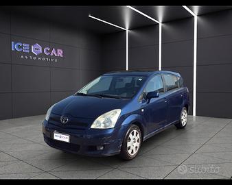 TOYOTA Corolla Verso 1.6 16V