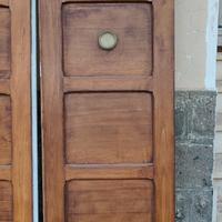 portone in legno di castagno massello 