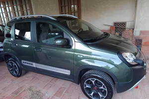 Disponibile Panda Cross 0.9 TwinAir Turbo S&S 4X4