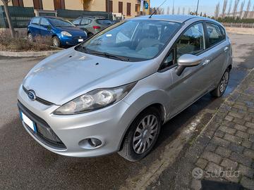 Ford Fiesta 1.4 GPL 92cv