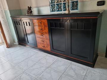 Credenza 