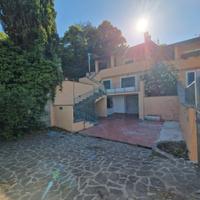 Villa a schiera sacrofano
